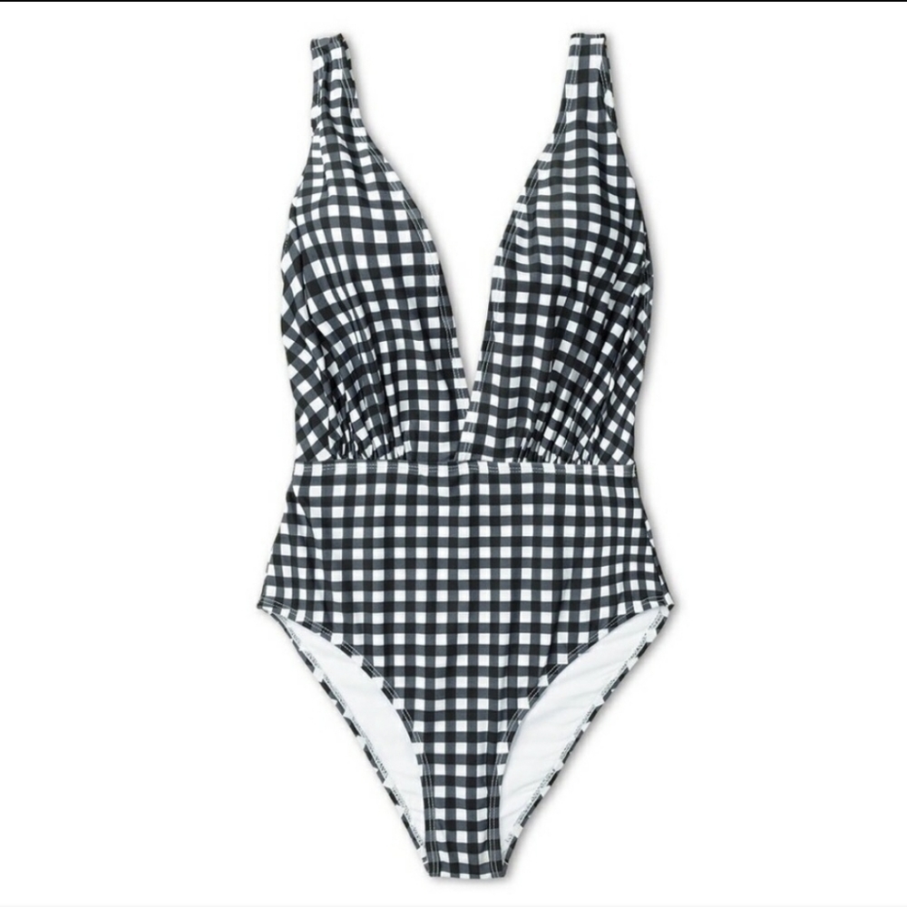 Cupshe Plunging Gingham One Piece Swimsuit